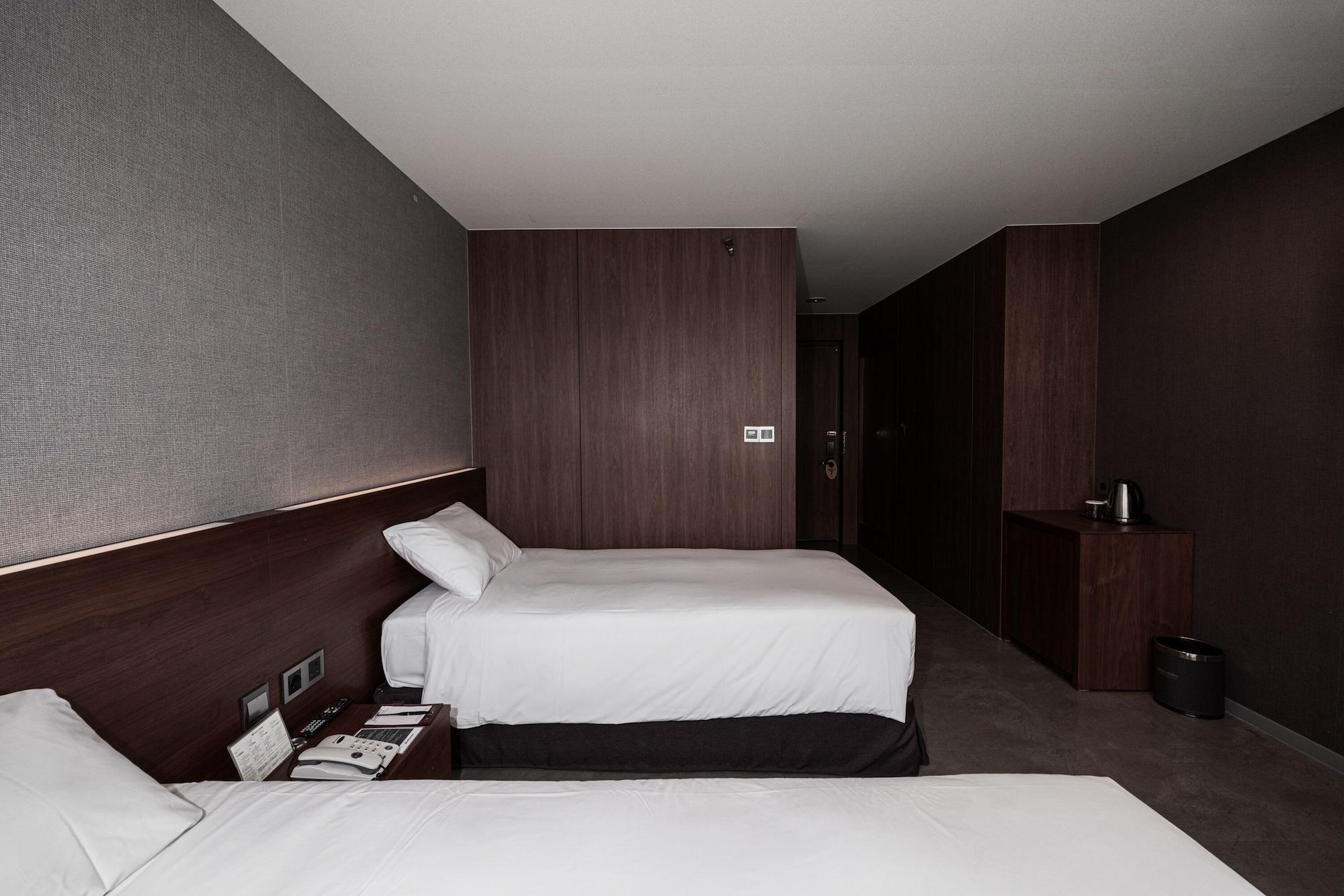 Itaewon Crown